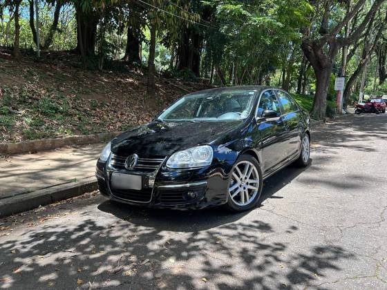 VOLKSWAGEN JETTA 2.5 I 20V 170CV GASOLINA 4P TIPTRONIC VOLKSWAGEN JETTA 2.5 I 20V 170CV GASOLINA 4P TIPTRONIC